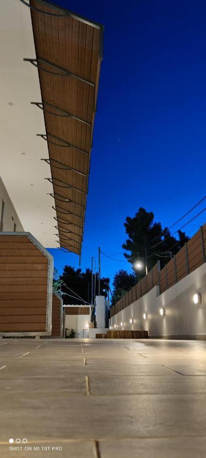 1Apartments Artemis Luxury Exterior foto